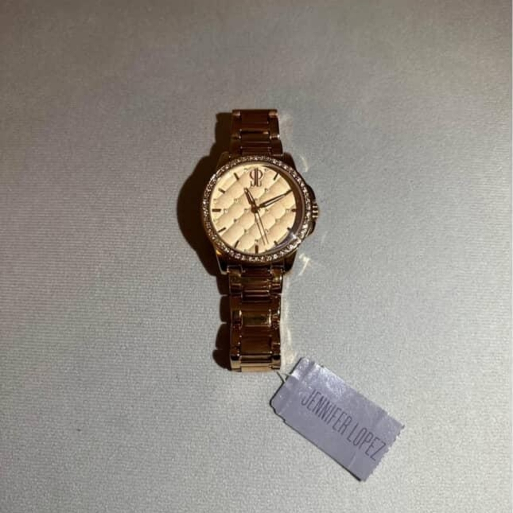 Jennifer Lopez Luxurious Gold Men's Watch